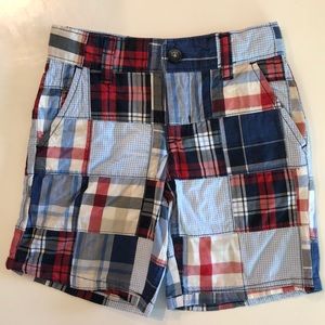 Size 3T little boys shorts